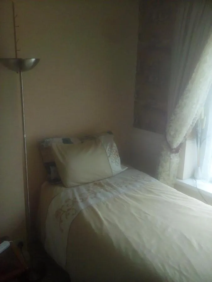The Principality 2 Singles Bedroom Cardiff 0*,